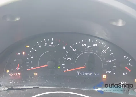 2010 Toyota Camry Le z USA, uszkodzony, nr VIN 4T4BF3EK1AR003777